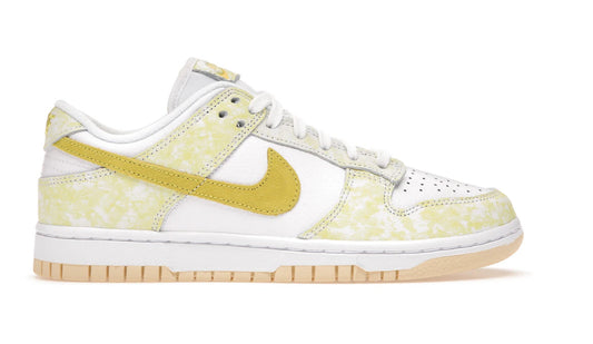 Dunk Low Yellow Strike W